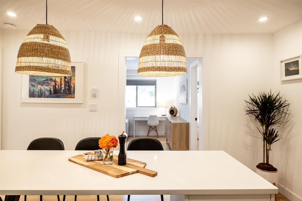 #100 – 2021 Karen Crescent