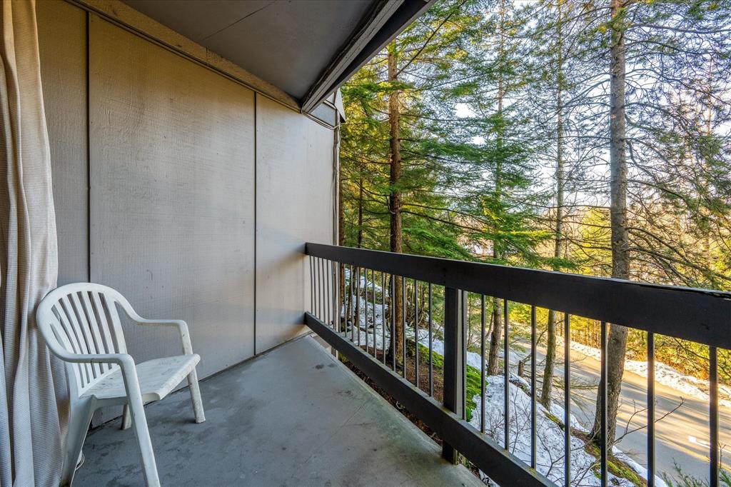 #211 – 2109 Whistler Road