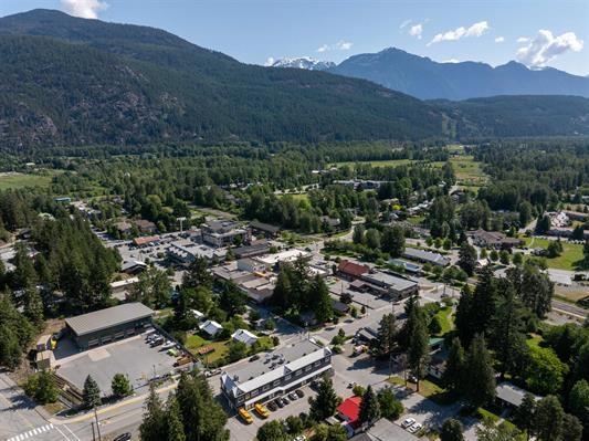 7421 Prospect Street