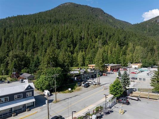 7421 Prospect Street