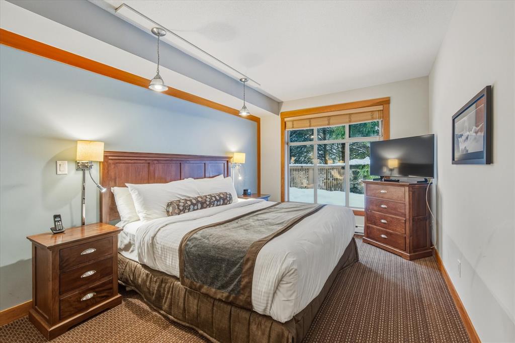 #226A – 2036 London Lane