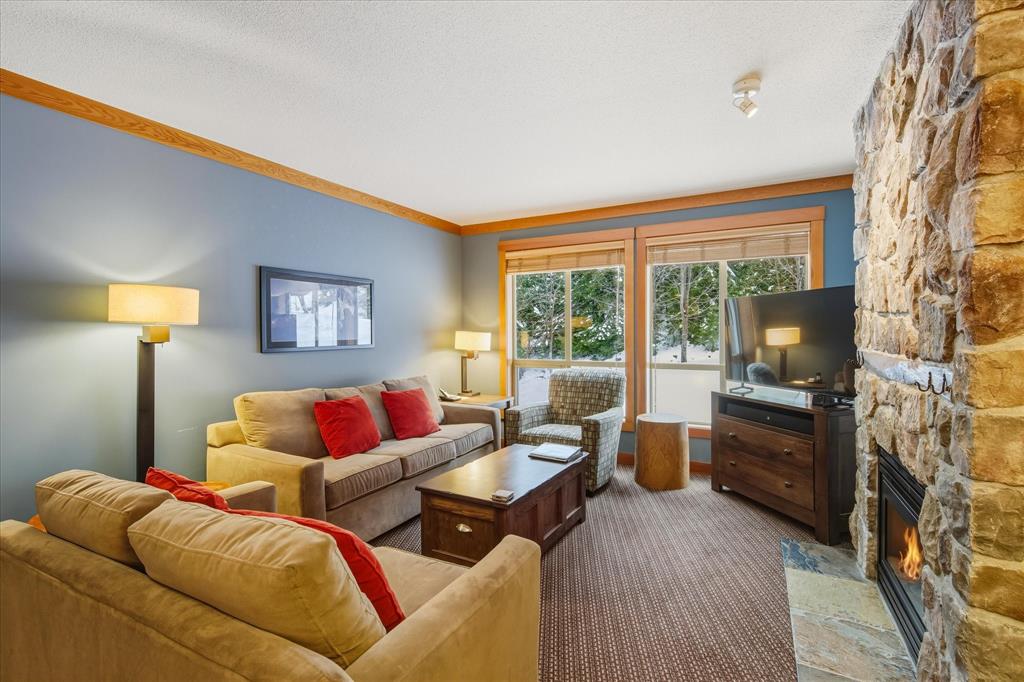 #226A – 2036 London Lane