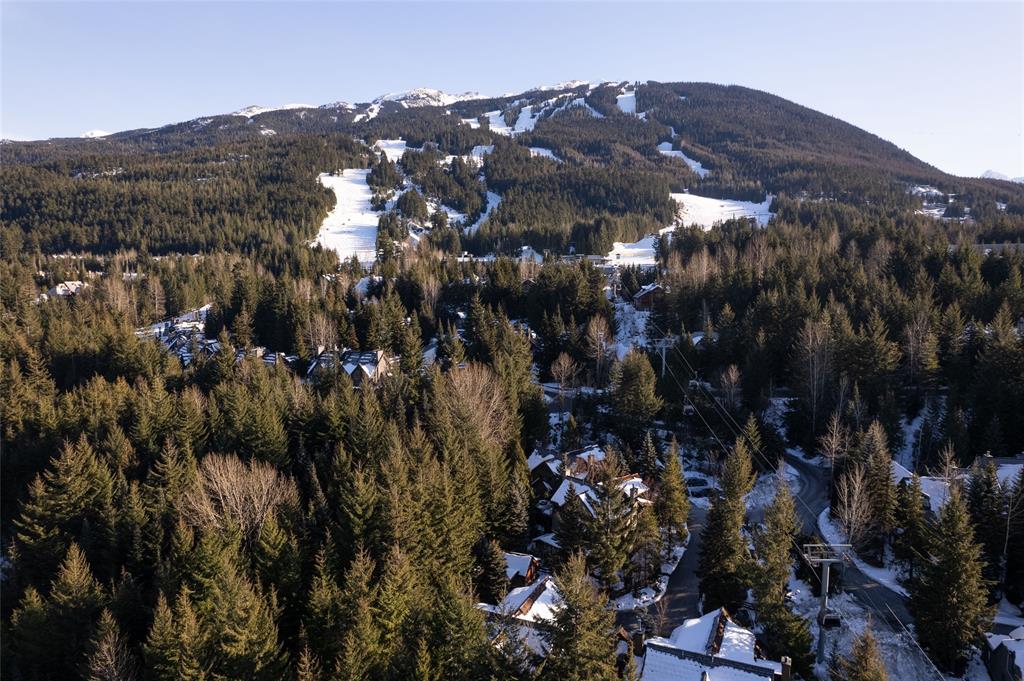 #9 – 4701 Glacier Drive