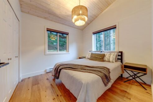 3273 Arbutus interior and exterior views for David Nagel real estate.