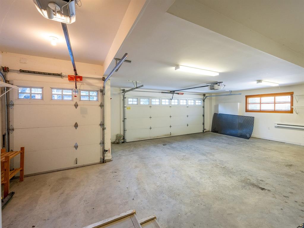 8398 Glen Abbey Lane