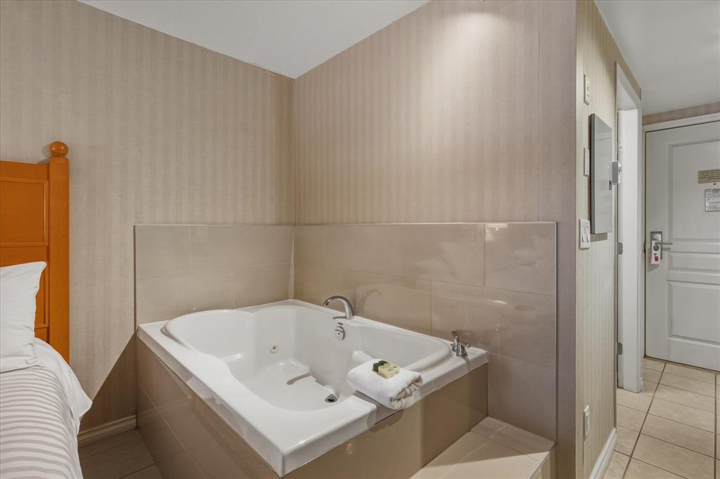 #203 – 4319 Main Street