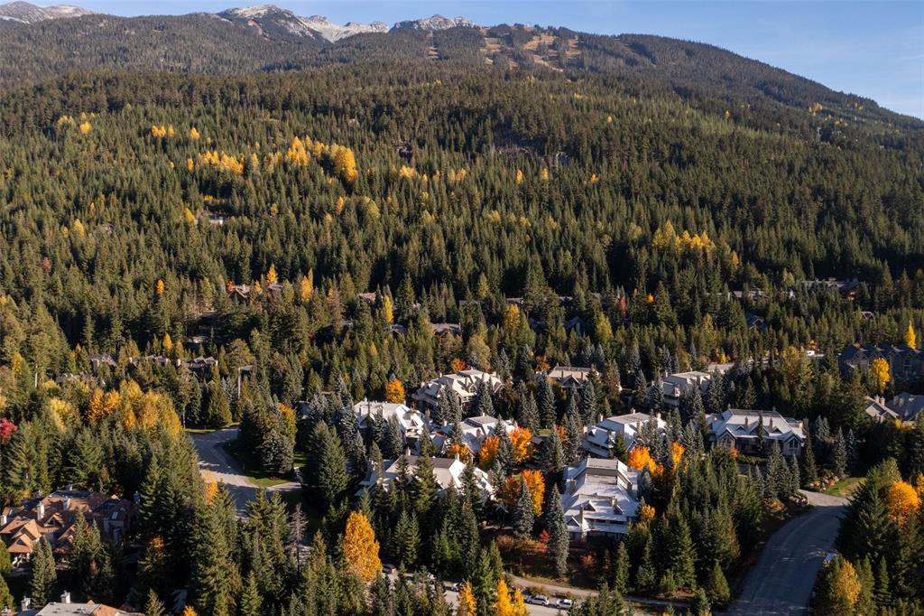 #18 – 4637 Blackcomb Way