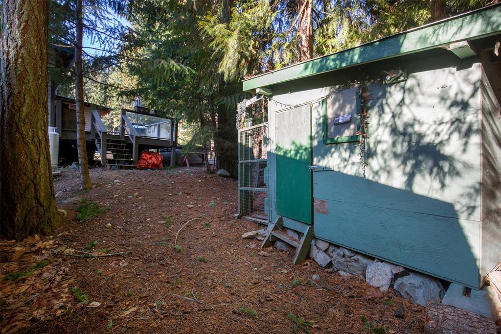 9245 Pemberton Portage Road