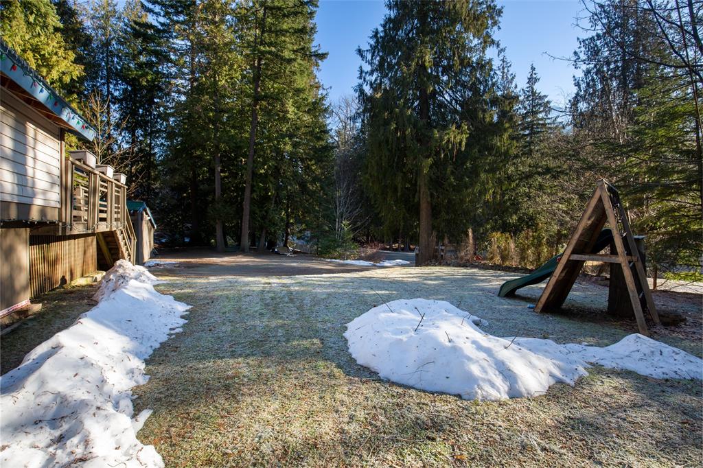 9245 Pemberton Portage Road