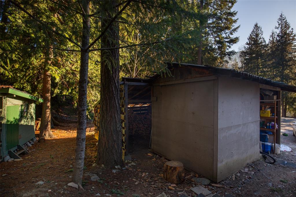 9245 Pemberton Portage Road