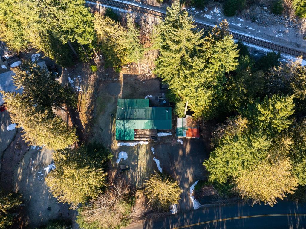 9245 Pemberton Portage Road