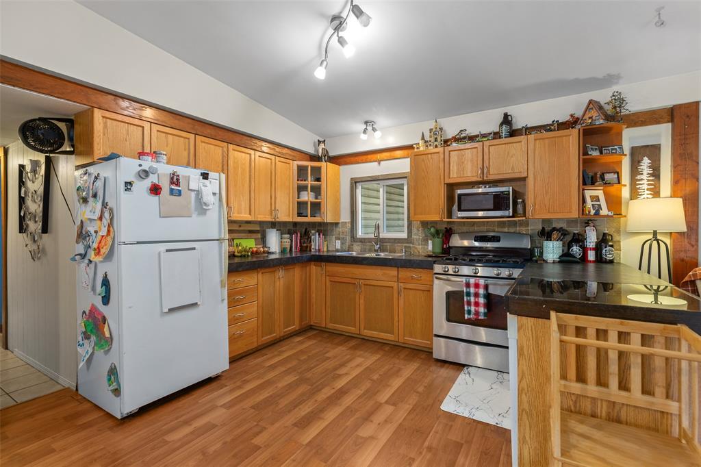 9245 Pemberton Portage Road