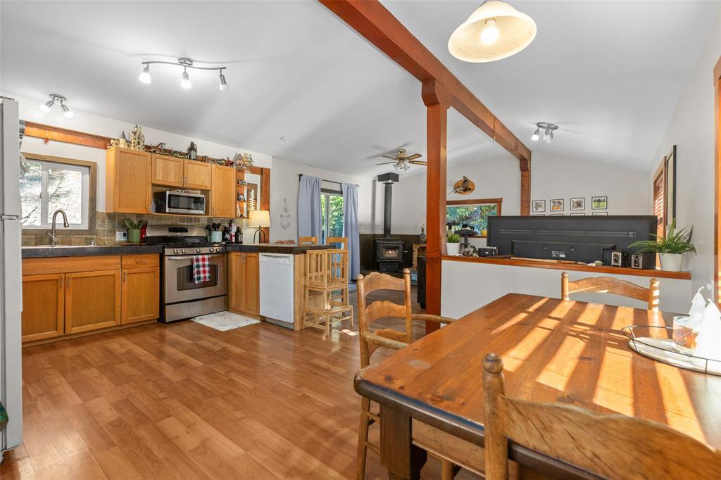 9245 Pemberton Portage Road