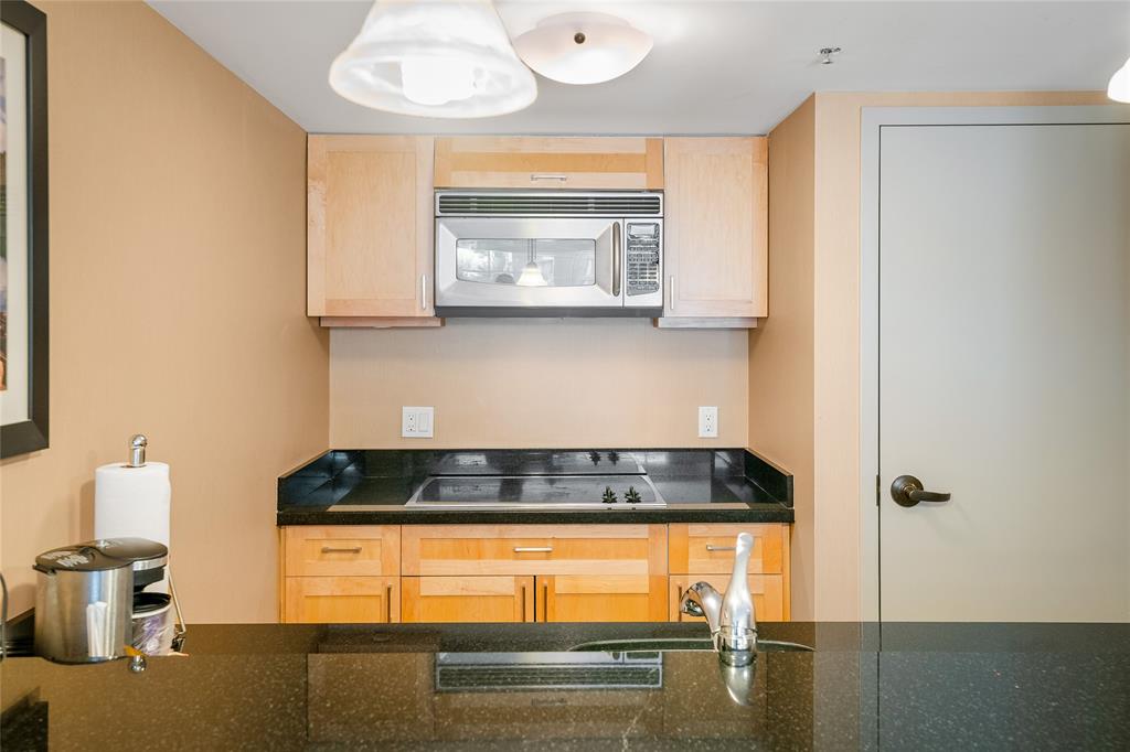 #428/430 – 4050 Whistler Way