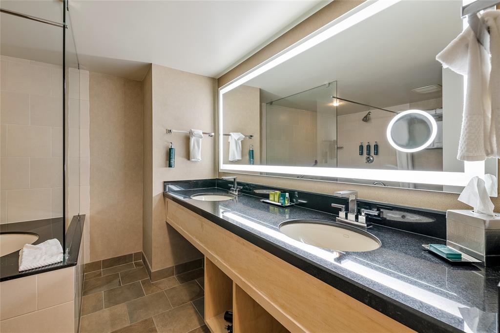 #428/430 – 4050 Whistler Way