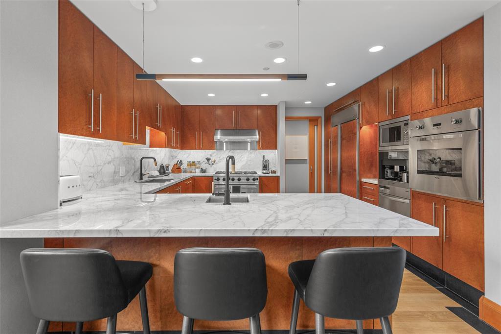 #52 – 4617 Blackcomb Way