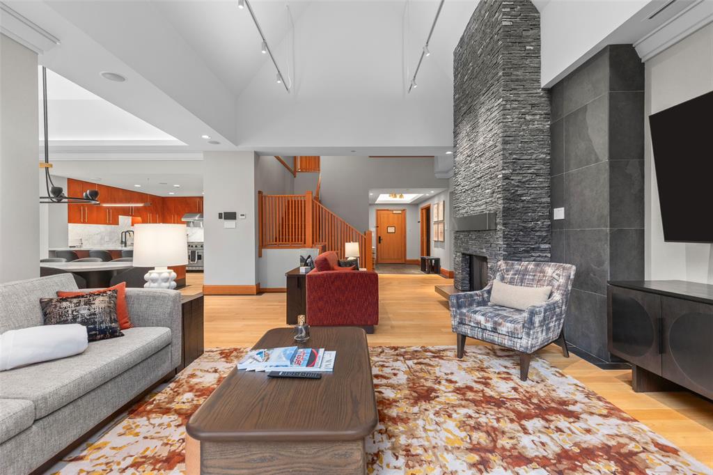 #52 – 4617 Blackcomb Way