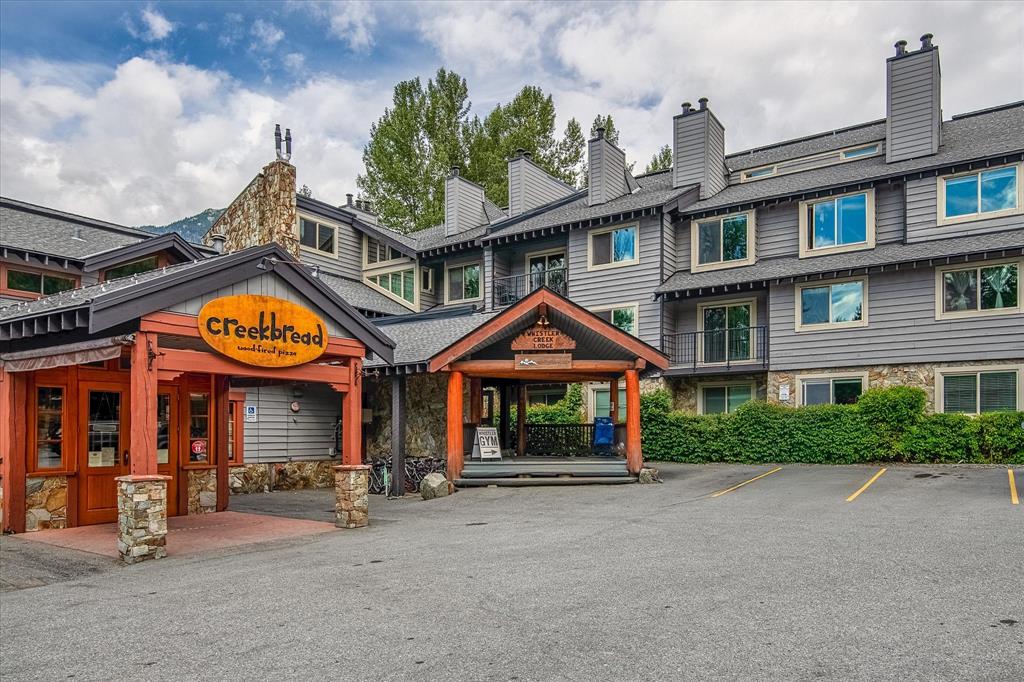 #101 – 2021 Karen Crescent