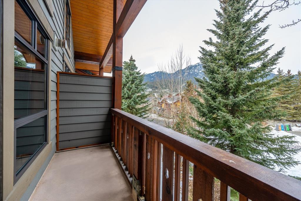 #208 – 2202 Gondola Way