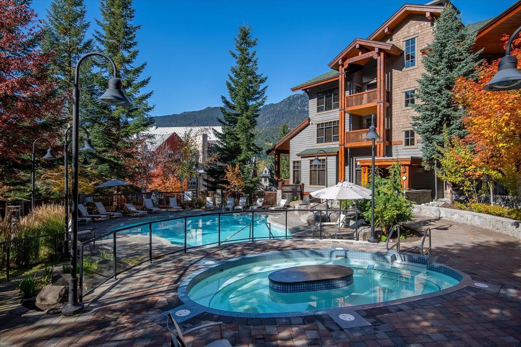 #208 – 2202 Gondola Way