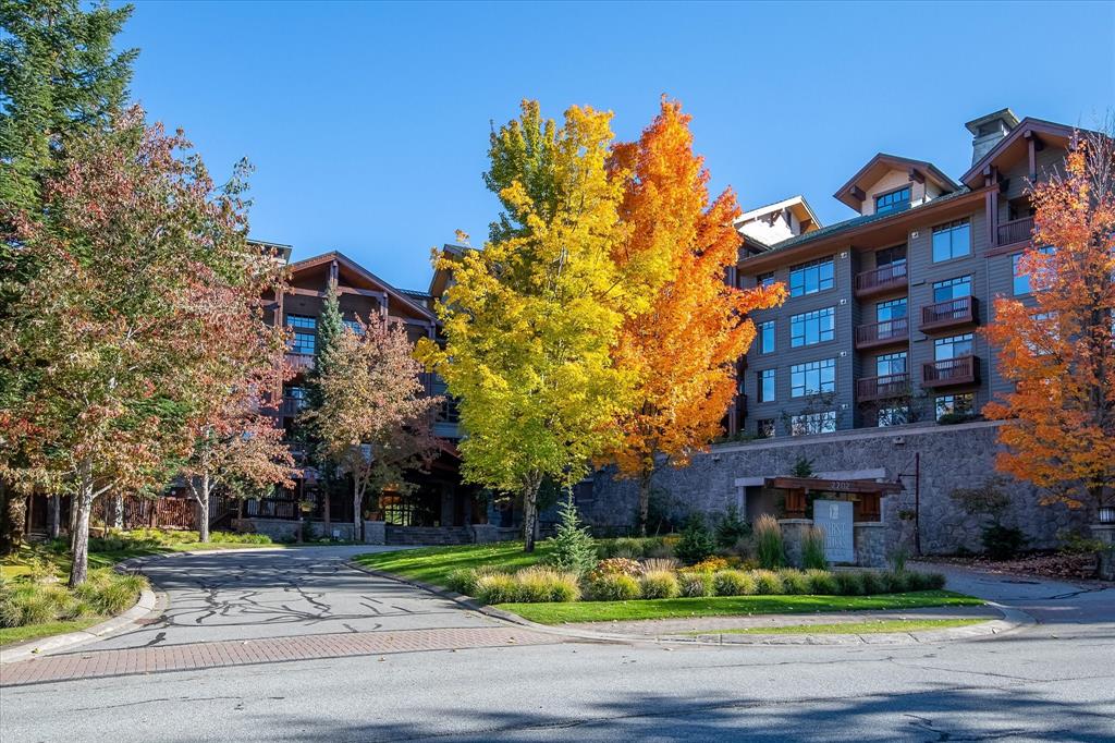 #208 – 2202 Gondola Way