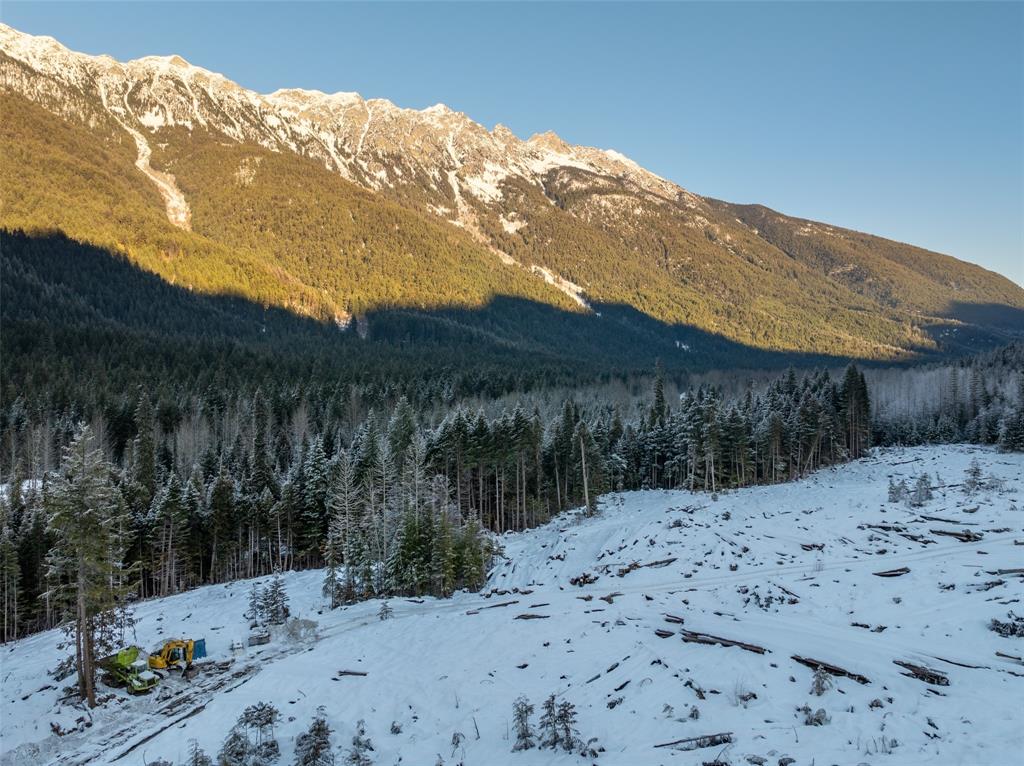 2730 Blackwater Road