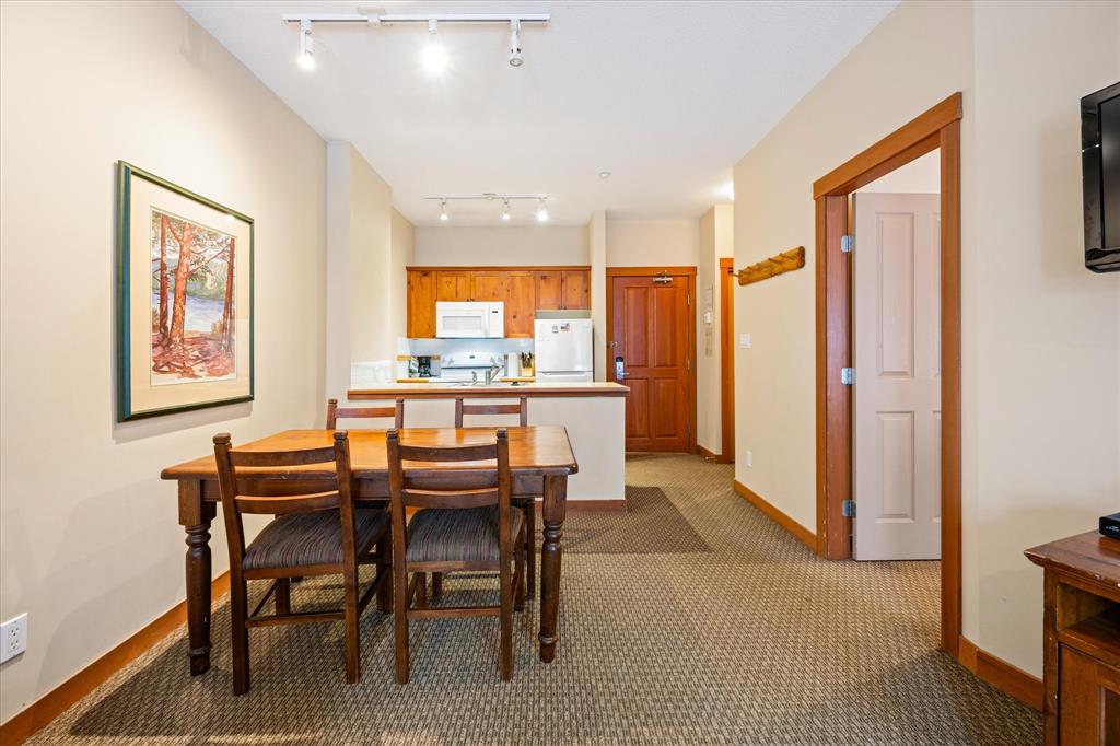 #212 – 4660 Blackcomb Way