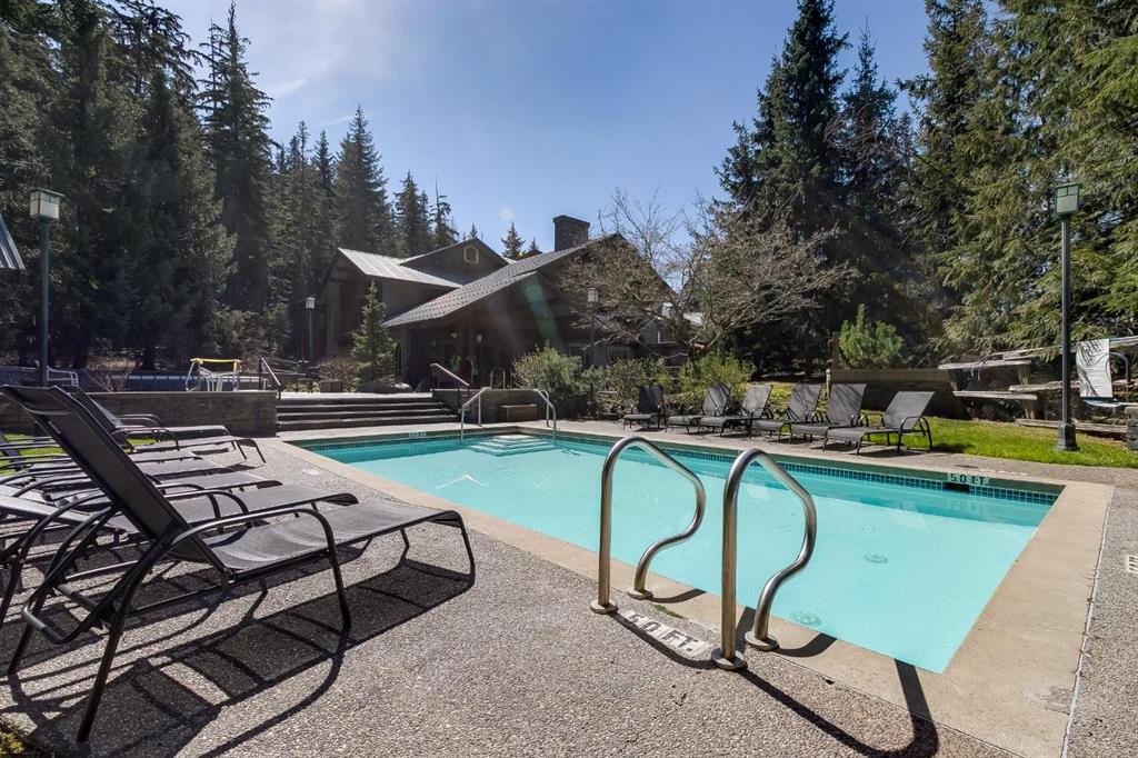 #310G2 – 4653 Blackcomb Way