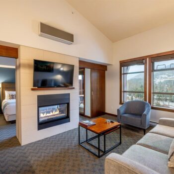 #414A – 2020 London Lane