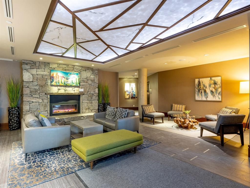 #414A – 2020 London Lane