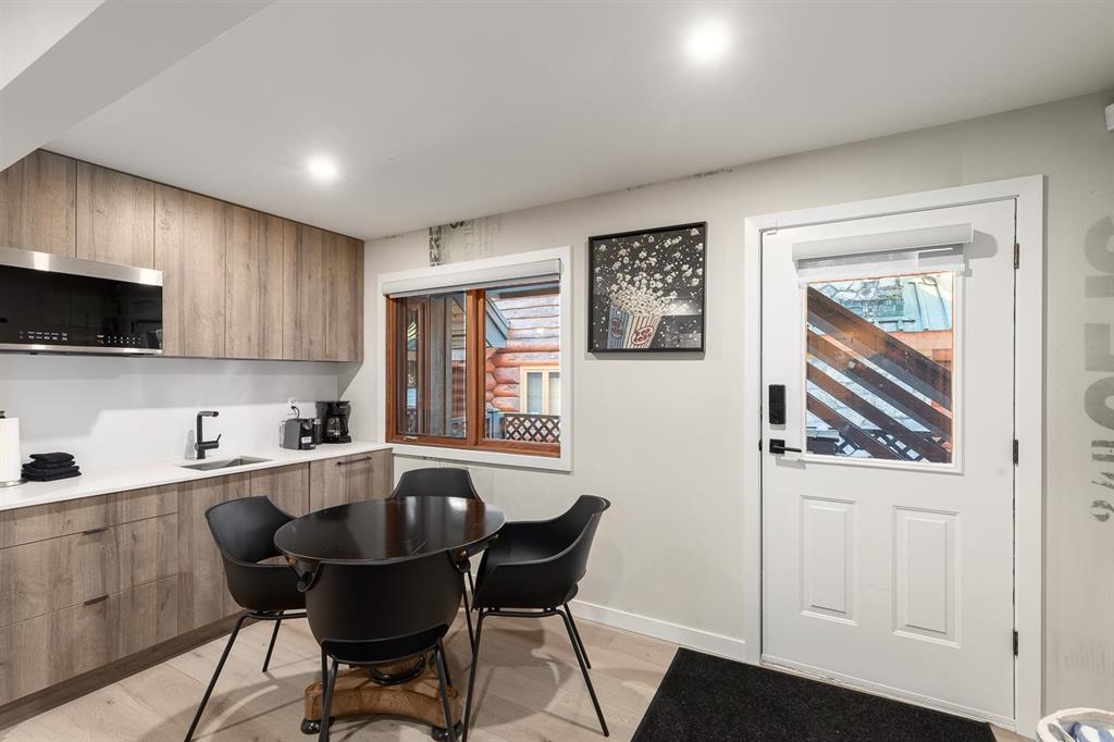 8162 Muirfield Crescent