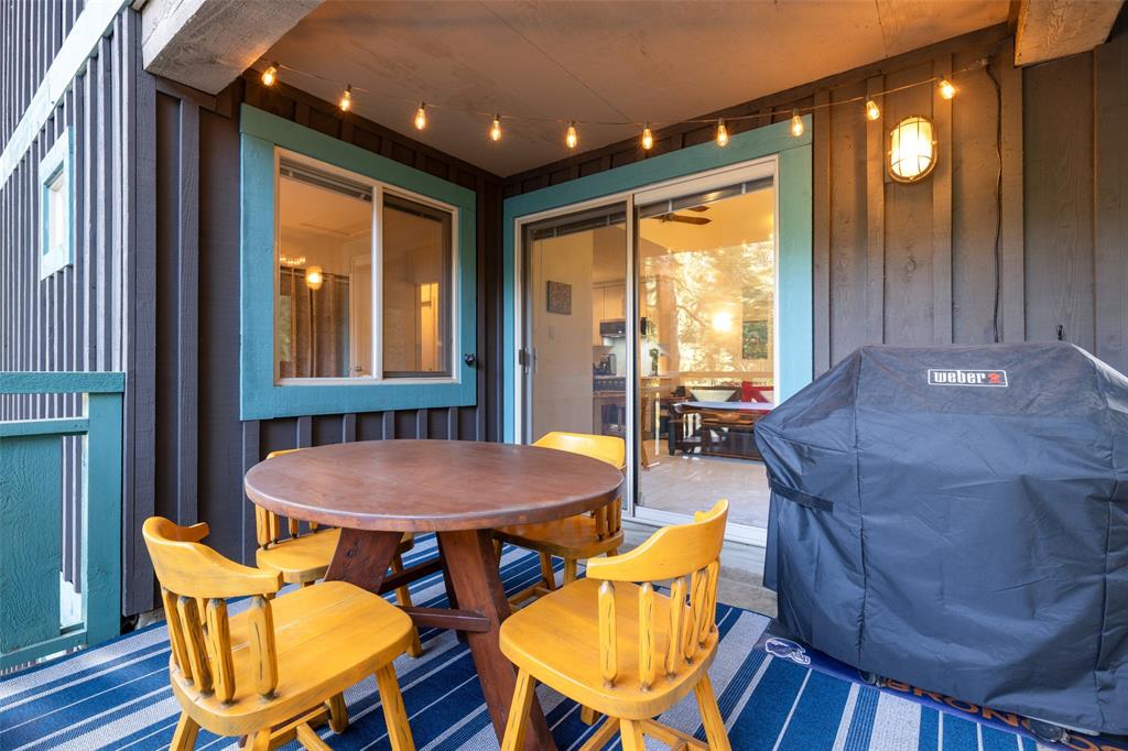 #216 – 3070 Hillcrest Drive