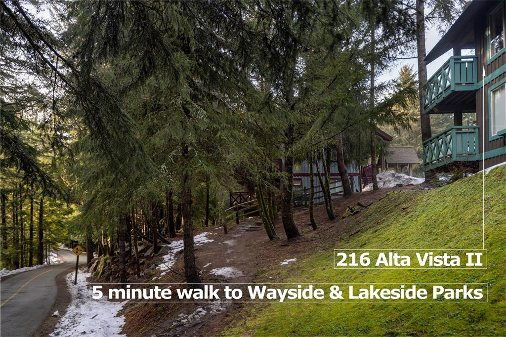 #216 – 3070 Hillcrest Drive