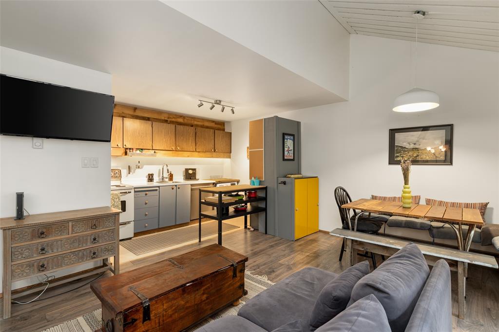 #24 – 2020 Watson Way