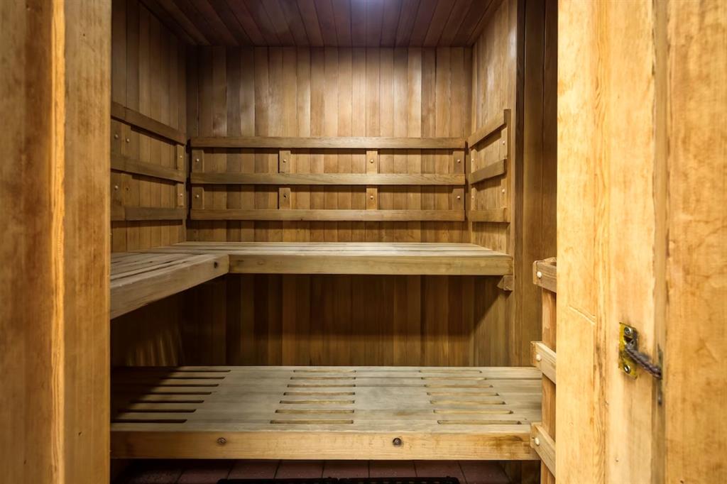 #227 – 4315 Northlands Boulevard