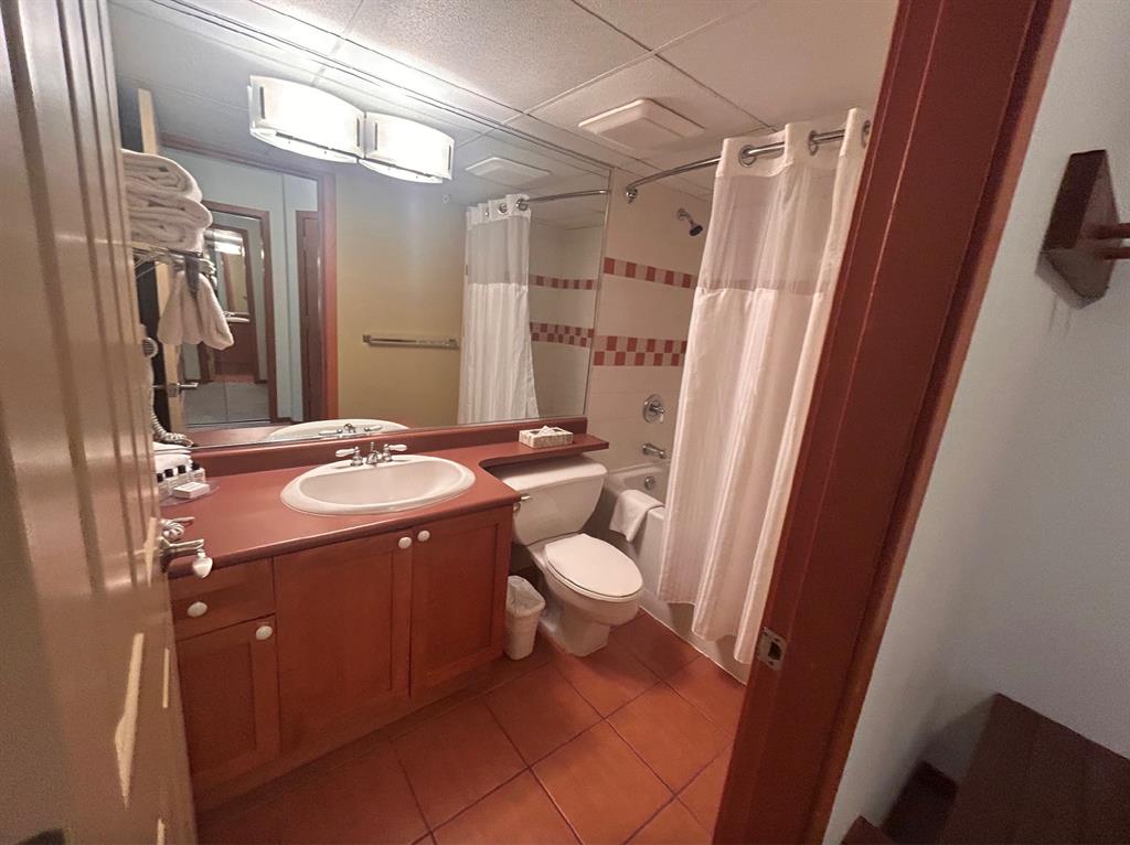 #227 – 4315 Northlands Boulevard