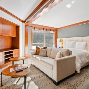 #518 – 4591 Blackcomb Way