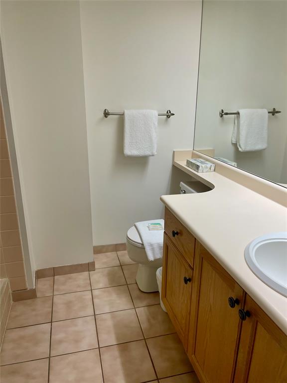 #319 – 4910 Spearhead Place