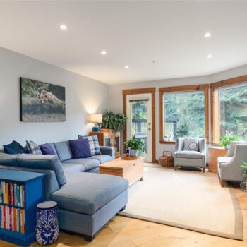 #3 – 4725 Spearhead Drive