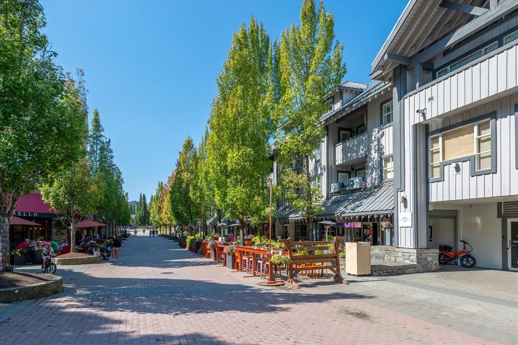 #106 – 4573 Chateau Boulevard