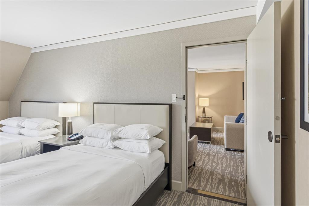 #709/711 – 4050 Whistler Way