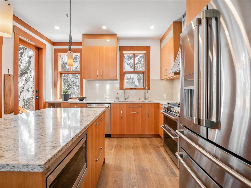 #23 – 2324 Taluswood Place