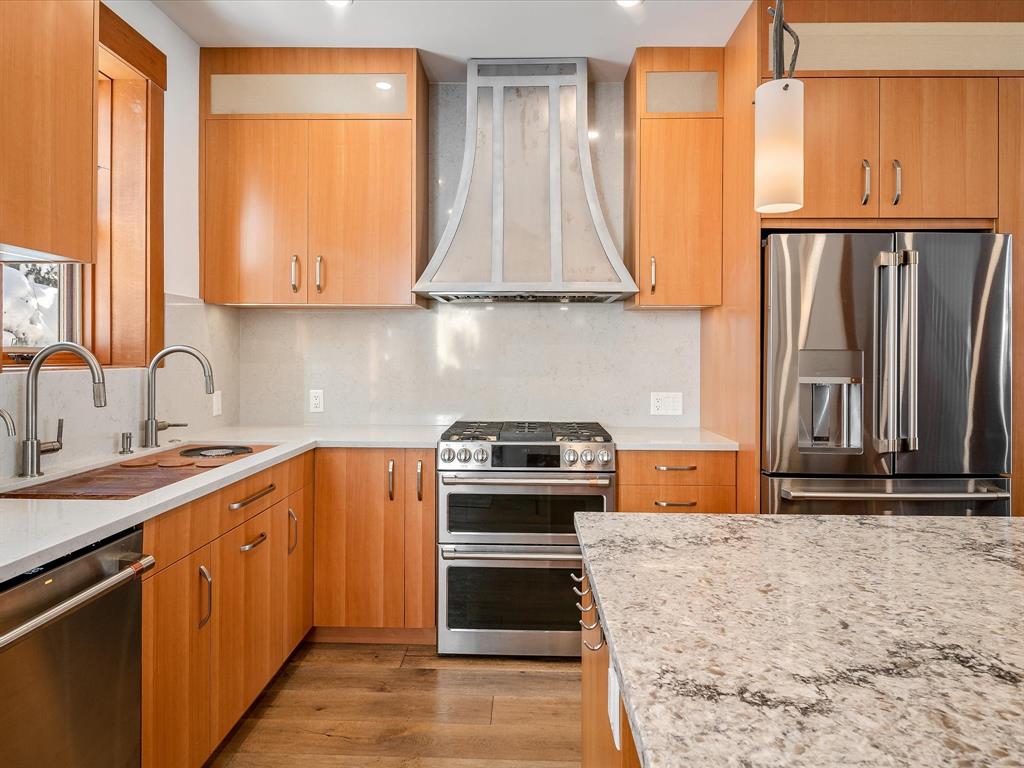 #23 – 2324 Taluswood Place