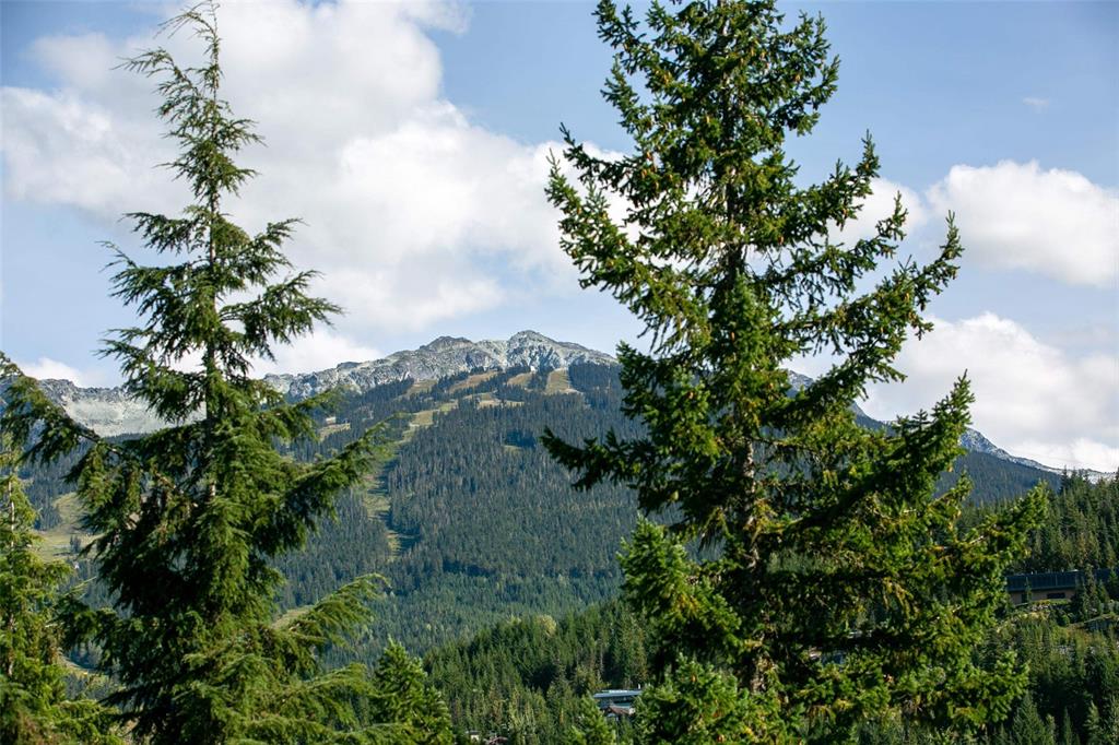 #101 – 3201 Blueberry Drive