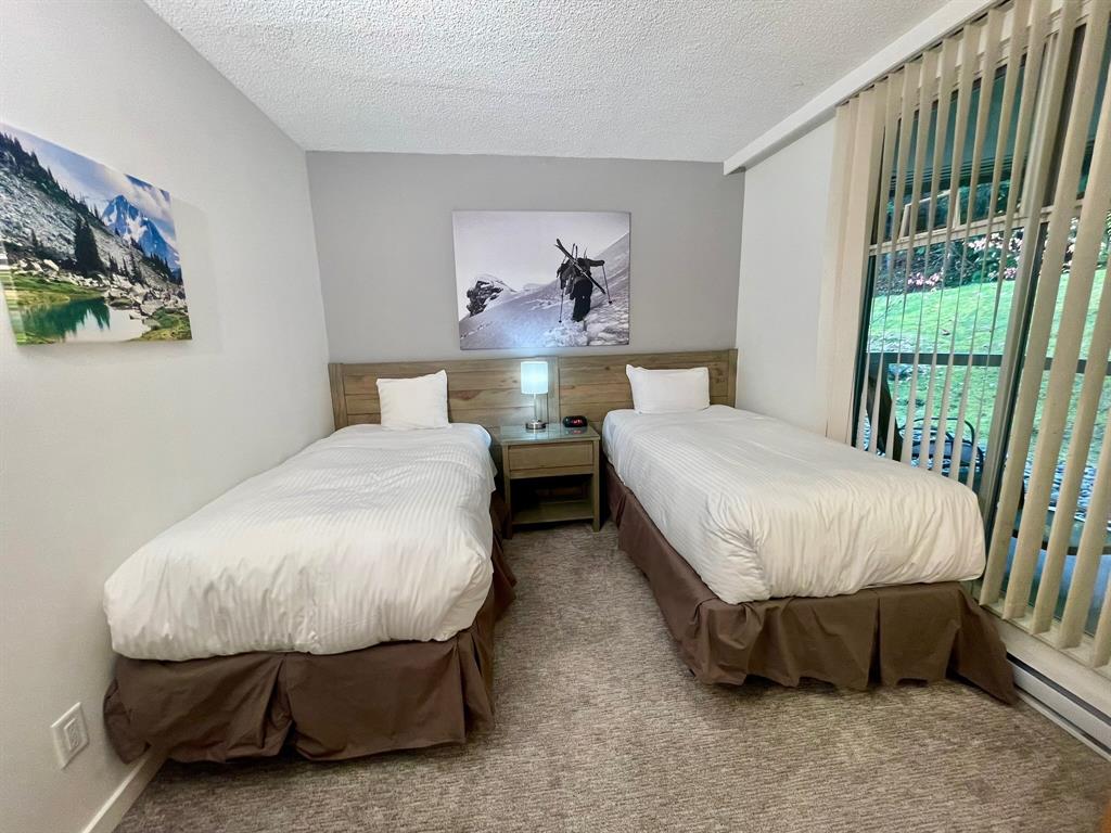 #220 – 4910 Spearhead Place