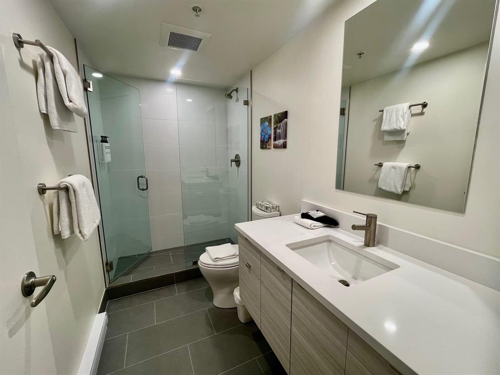 #220 – 4910 Spearhead Place