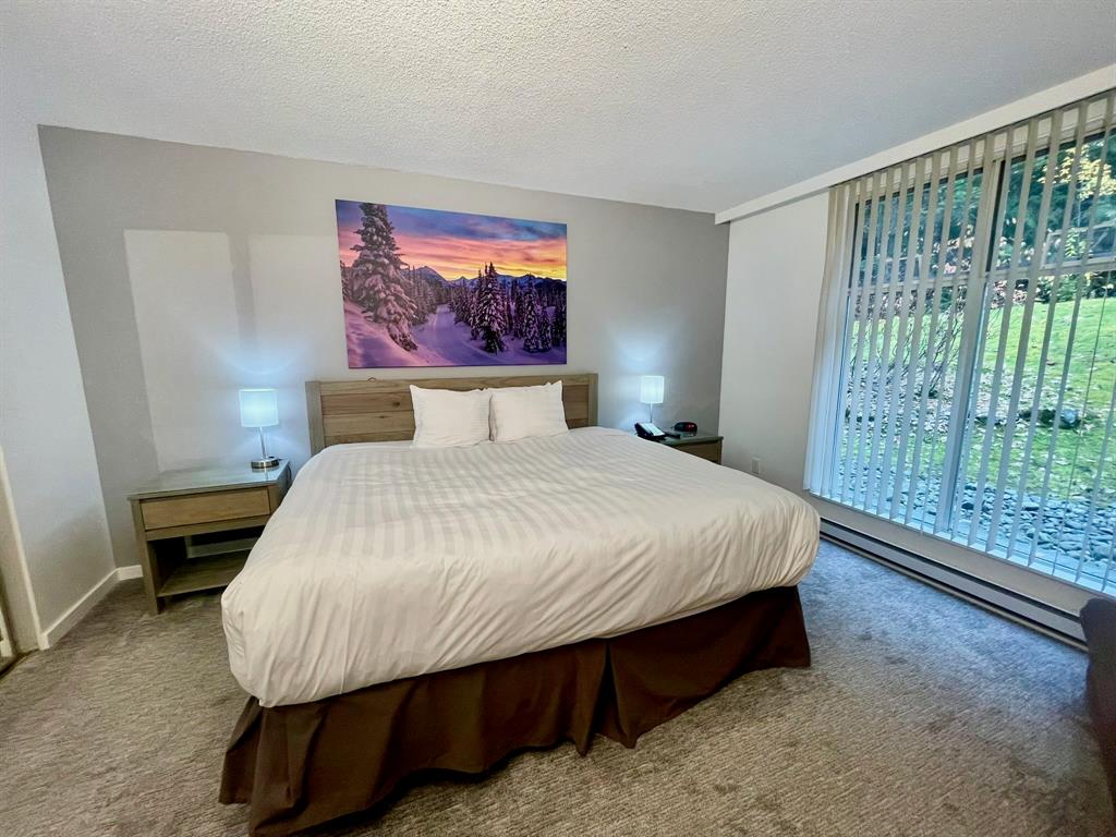 #220 – 4910 Spearhead Place