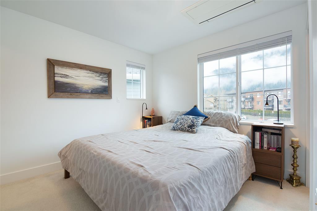 #11 – 7360 Crabapple Court