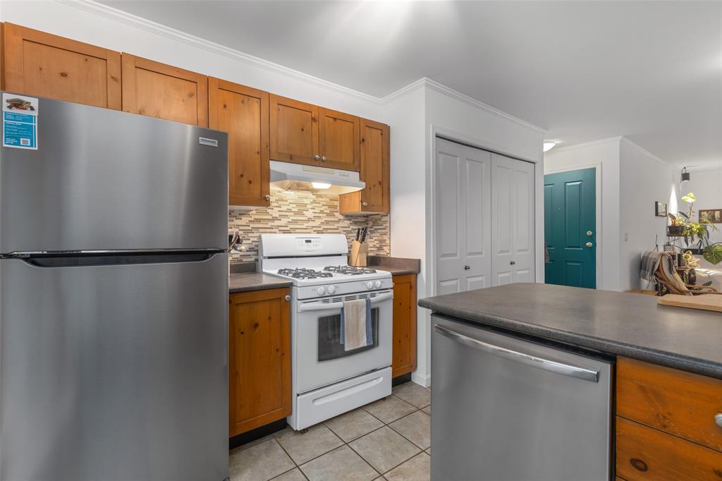 #9 – 1444 Vine Road