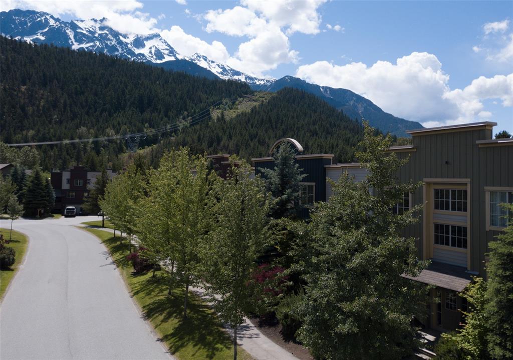 #9 – 1444 Vine Road